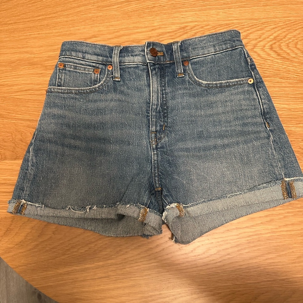 Madewell denim shorts sz 26